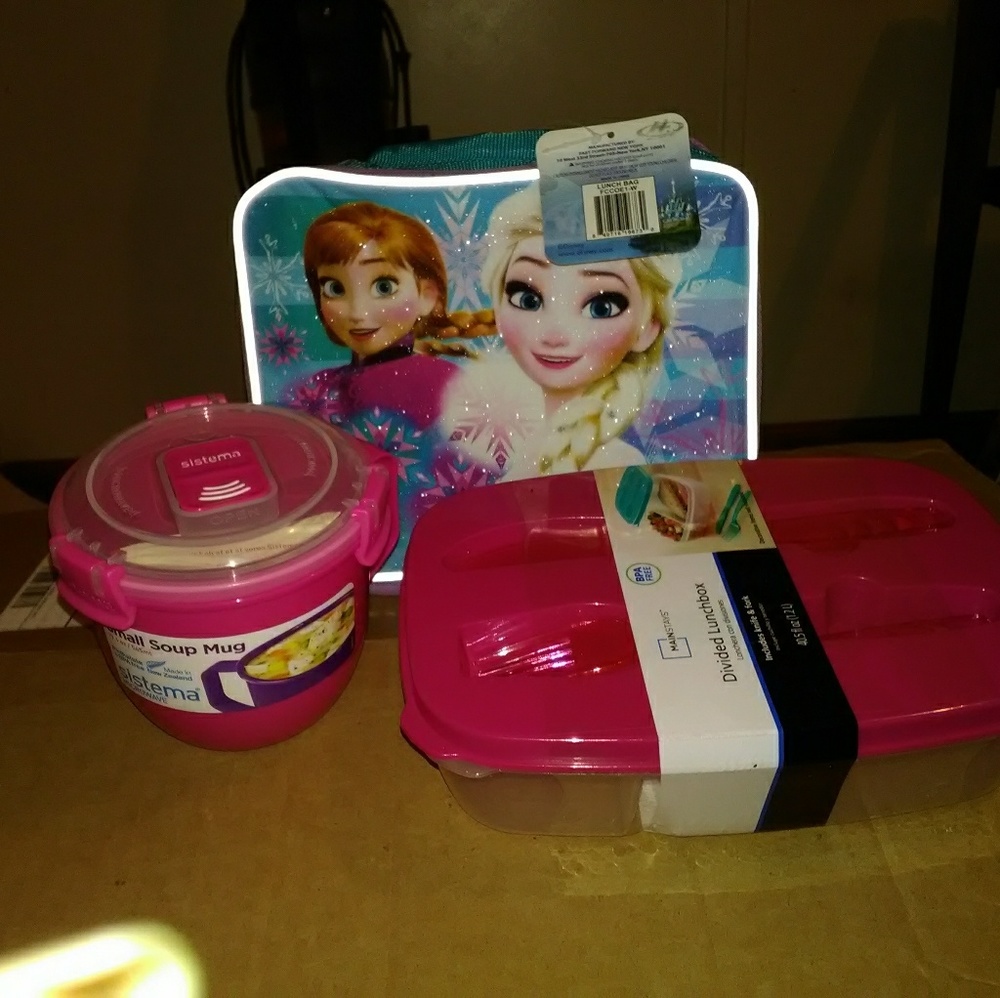 Frozen Lunchbox and Accessories